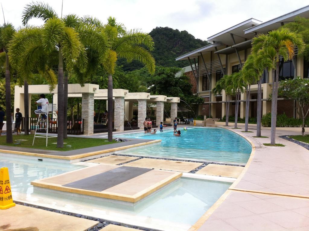 Pico Beach Front Condo ナスグブ エクステリア 写真