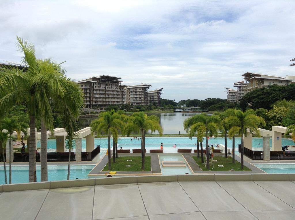 Pico Beach Front Condo ナスグブ エクステリア 写真